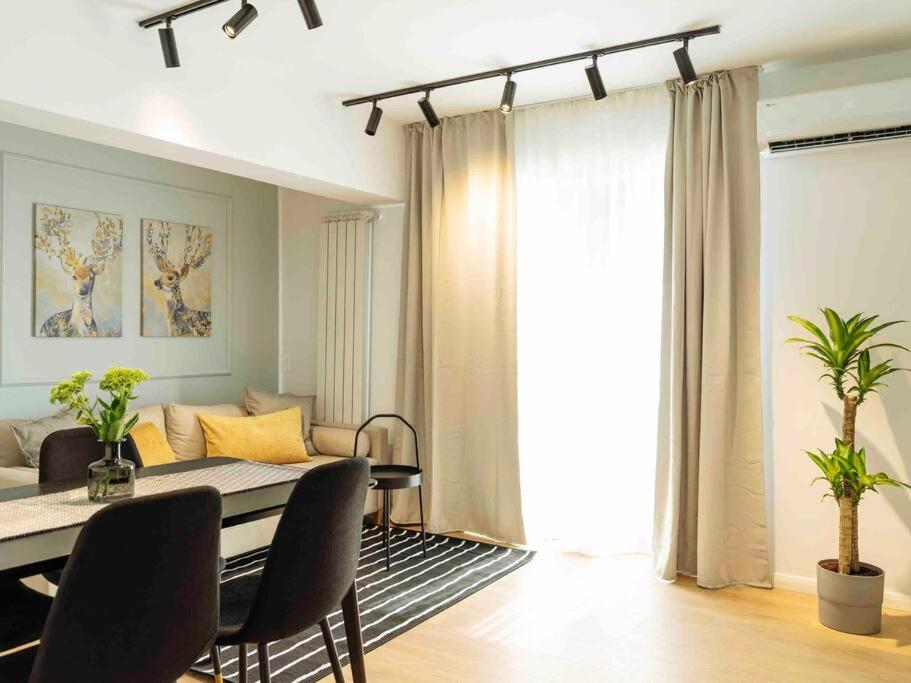 Bright 2Br Apartment - Top Location - City Balcony Bucharest Exterior photo